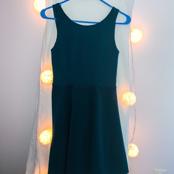 Dark green dress!! - Picture 2 of 2